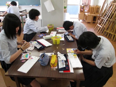 Art class in Japanese High school International Art Contest