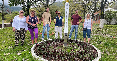 Rotary International Club of Sherwood, Oregon dedicates another Peace Pole in La Plata, Huila -Colombia